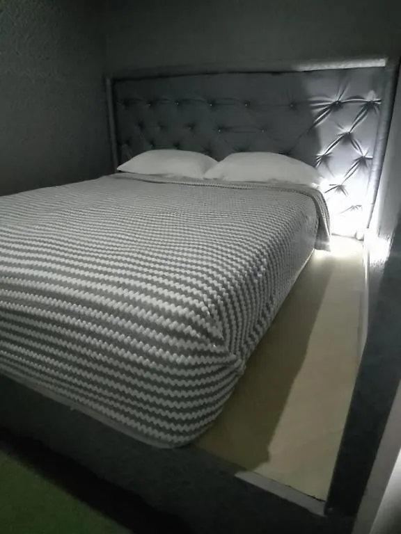 Hostel La Antigua Capsula Cartagena