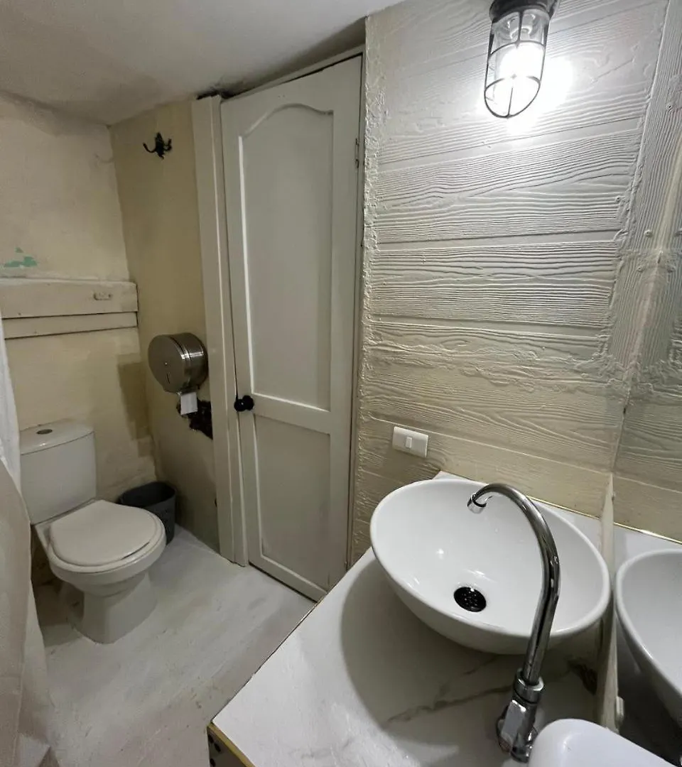 Hostel La Antigua Capsula Cartagena